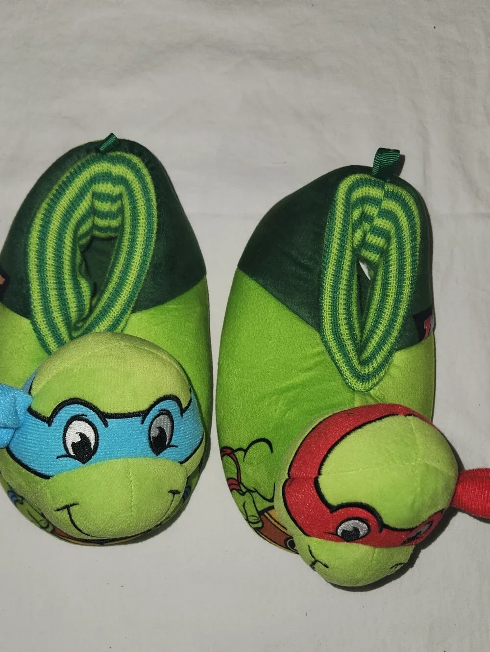 Kids Plush TMNT Slippers - Green with Blue & Red Masks Size Toddler 11/12